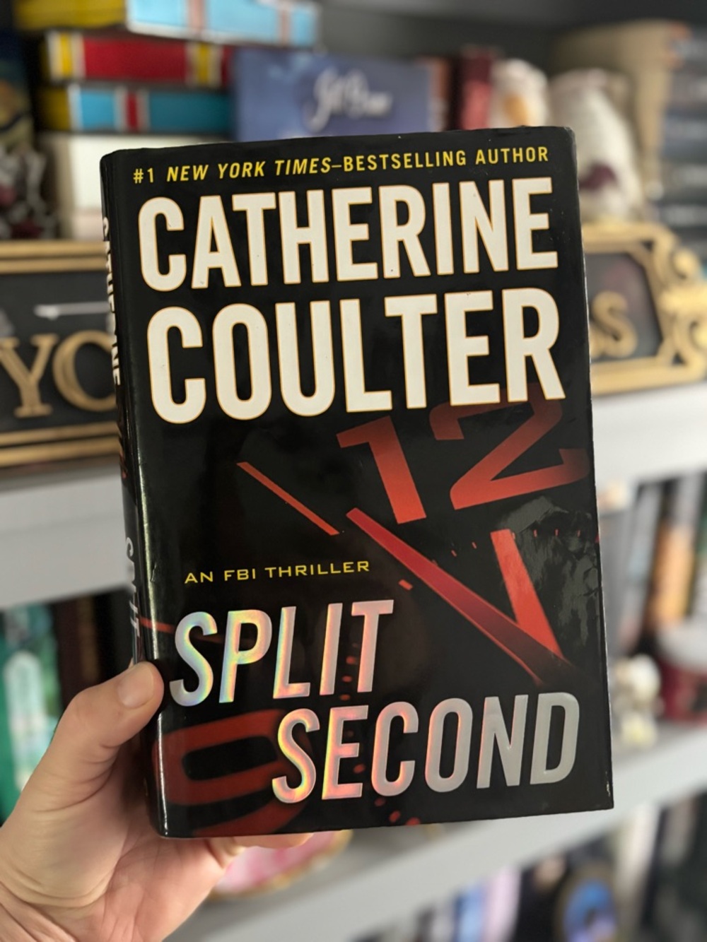 🖤 Split Second by Catherine Coulter (Hardcover Book)